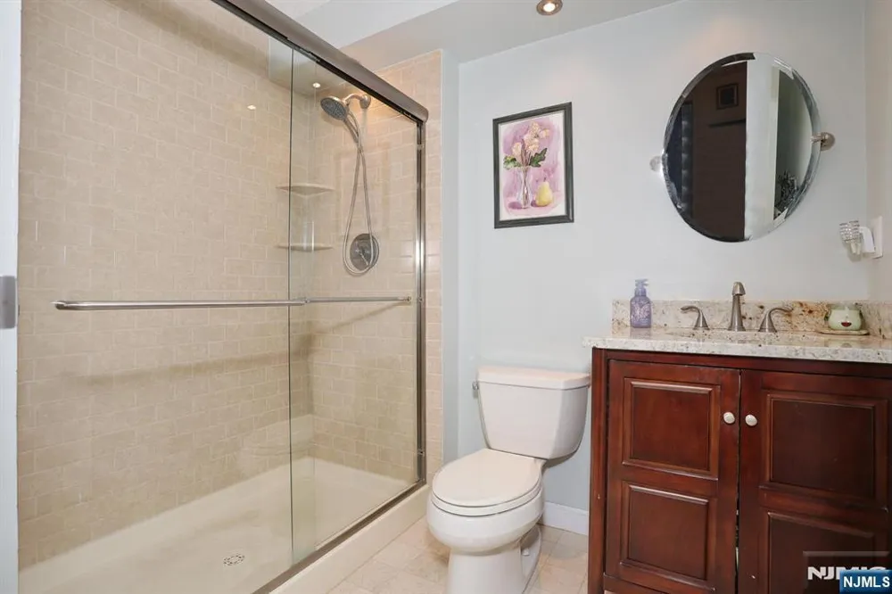 316 Prospect Avenue 4K Hackensack, NJ 07601