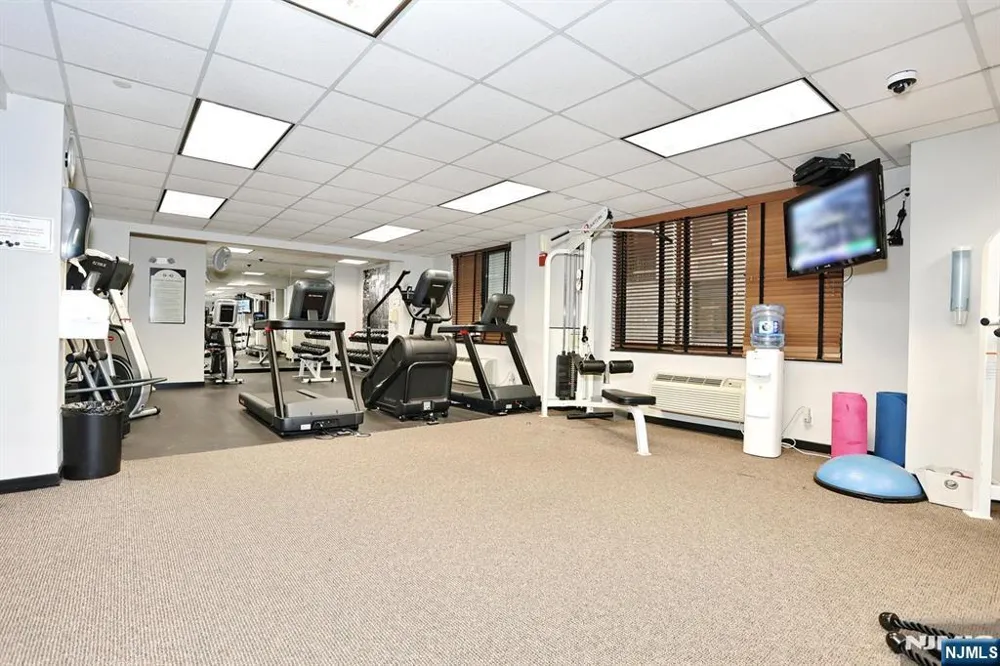 316 Prospect Avenue 4K Hackensack, NJ 07601