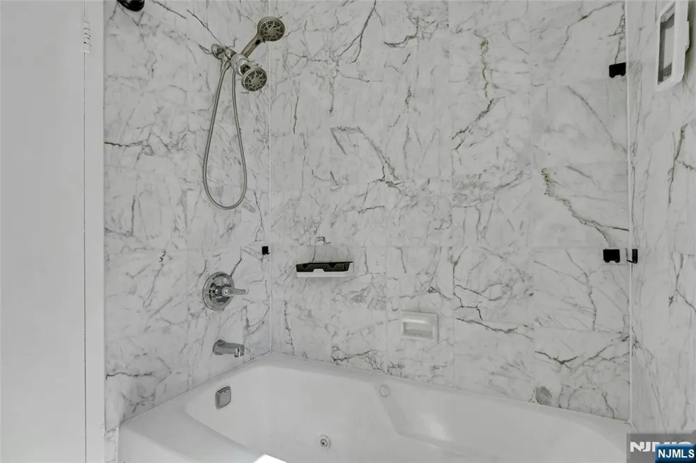 45 River Drive 702 Jersey City, NJ 07310