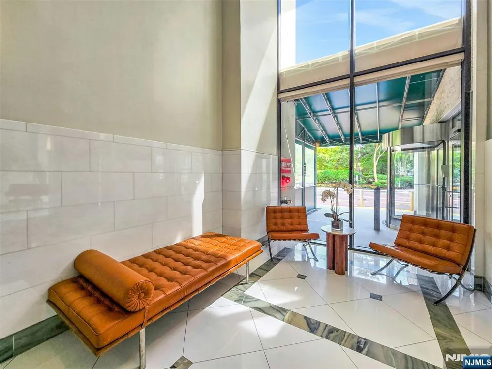 45 River Drive 702 Jersey City, NJ 07310