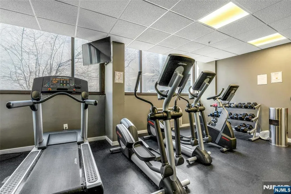 45 River Drive 702 Jersey City, NJ 07310
