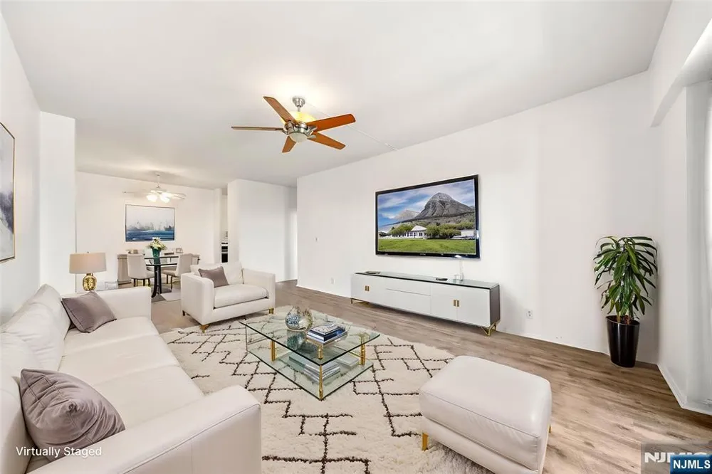 7855 Boulevard East 30H North Bergen, NJ 07047