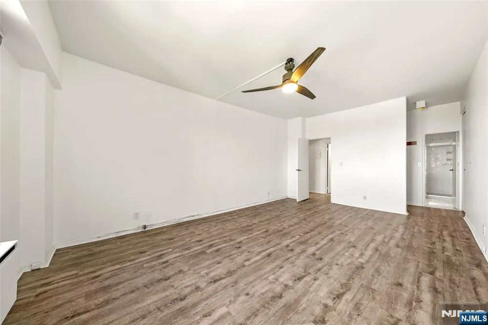 7855 Boulevard East 30H North Bergen, NJ 07047