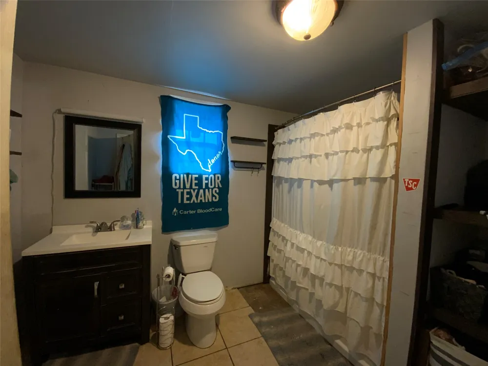 110 Ervin Street Comanche, TX 76442