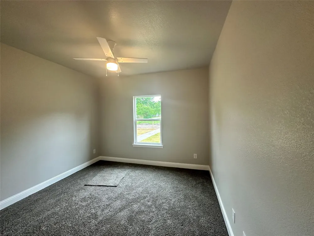 825 Edgar Street Greenville, TX 75401