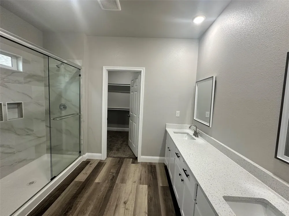 825 Edgar Street Greenville, TX 75401
