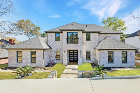 2415 Valley View Drive