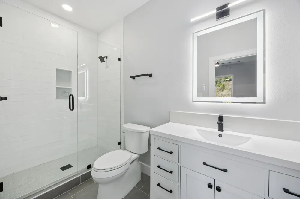 2415 Valley View Drive Cedar Hill, TX 75104