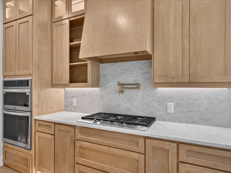 118 Emma Street Red Oak, TX 75154