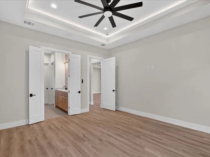 118 Emma Street Red Oak, TX 75154