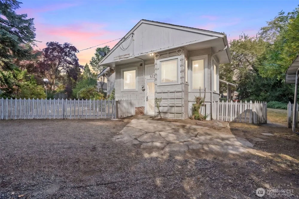 419 S 150th Street Burien, WA 98148