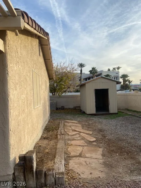 2063 Avalon Drive Laughlin, NV 89029