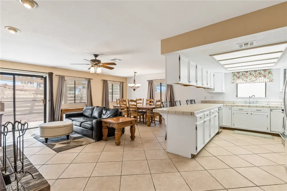 2063 Avalon Drive Laughlin, NV 89029