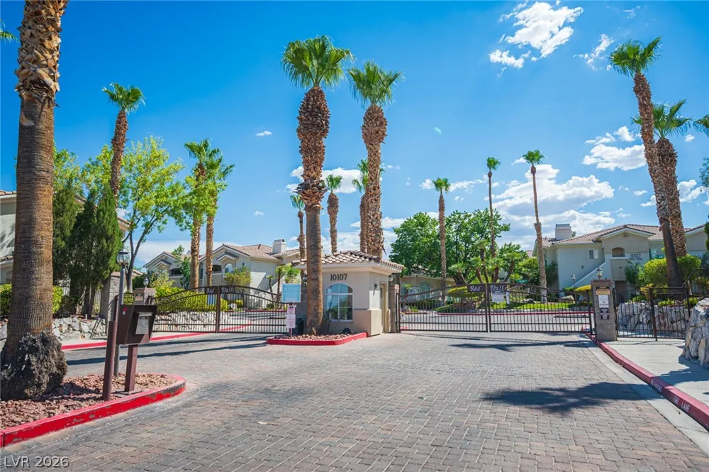 10211 Red Pueblo Place #103 Las Vegas, NV 89144