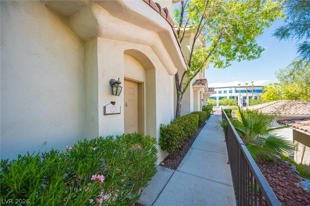 10211 Red Pueblo Place #103 Las Vegas, NV 89144
