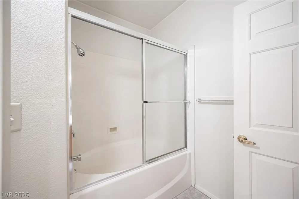 10211 Red Pueblo Place #103 Las Vegas, NV 89144