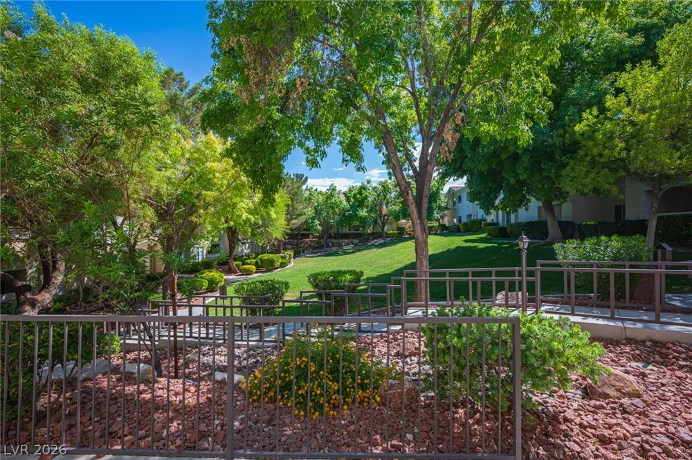 10211 Red Pueblo Place #103 Las Vegas, NV 89144