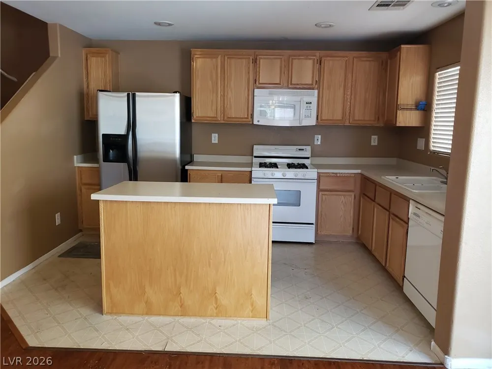 8814 First Lady Avenue Las Vegas, NV 89148