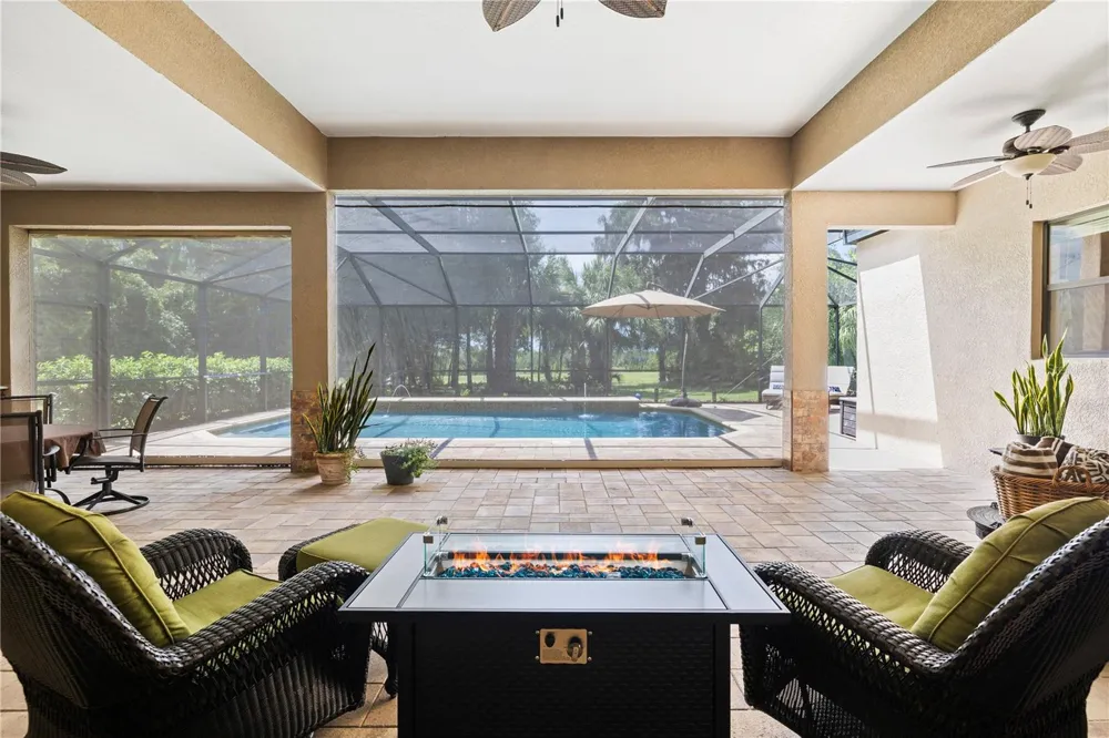 15431 STARLING CROSSING DRIVE Lithia, FL 33547