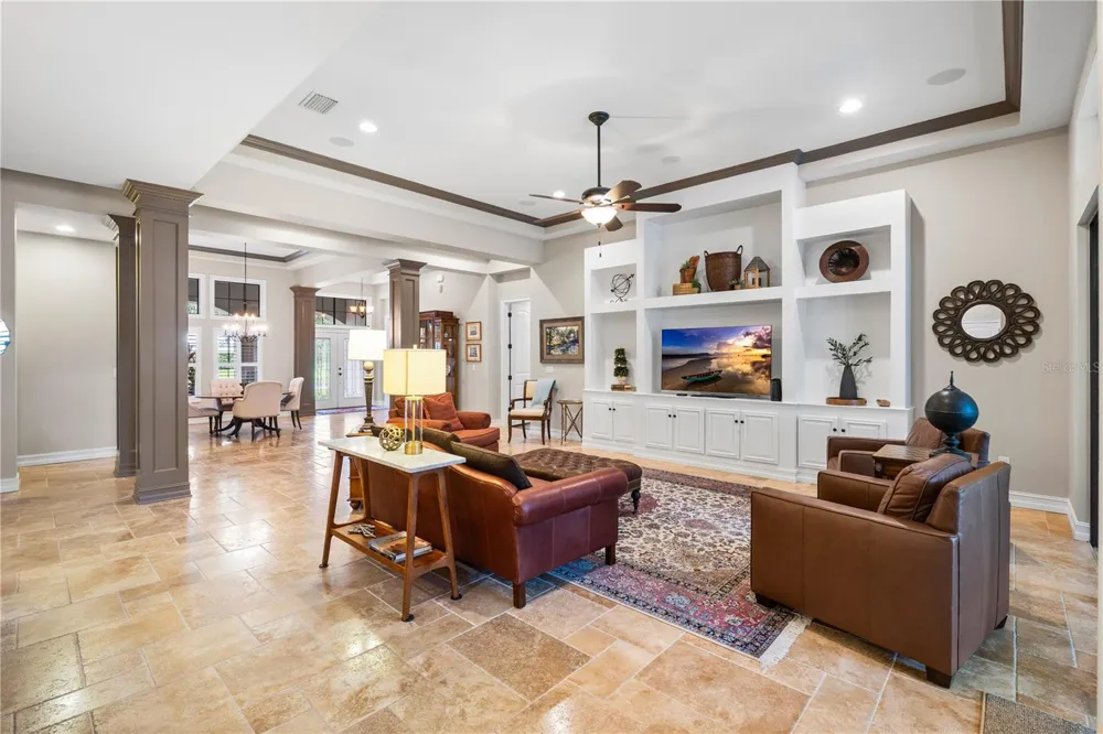 15431 STARLING CROSSING DRIVE Lithia, FL 33547