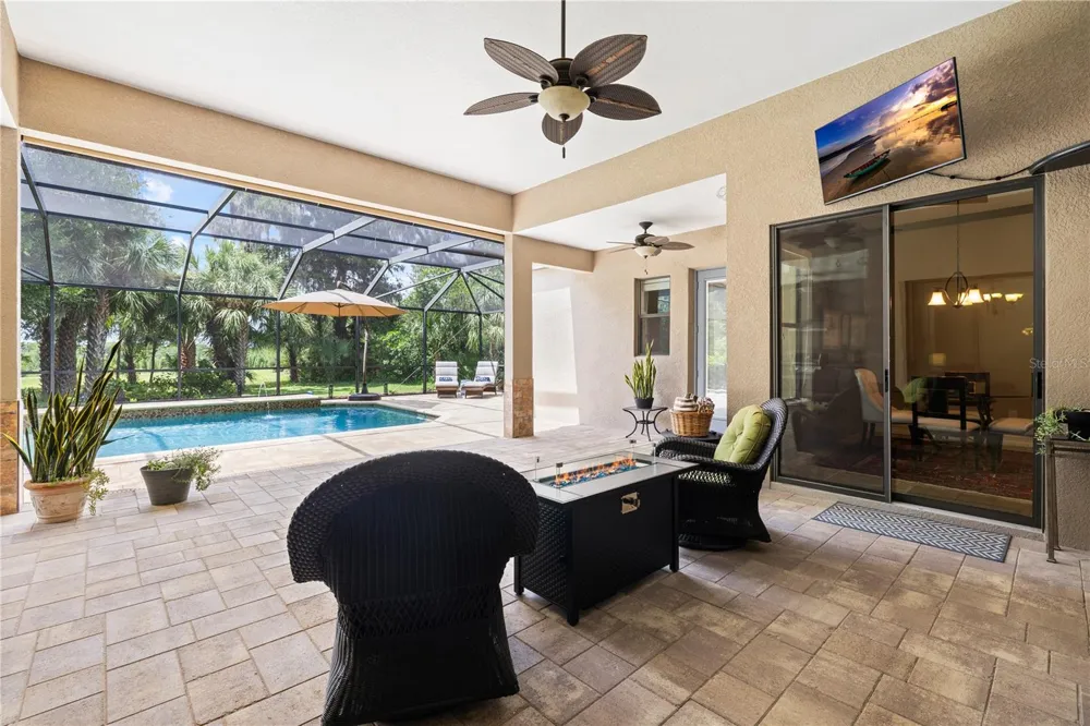 15431 STARLING CROSSING DRIVE Lithia, FL 33547