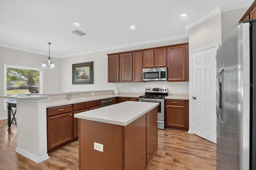 8083 SILVER BIRCH WAY Lehigh Acres, FL 33971