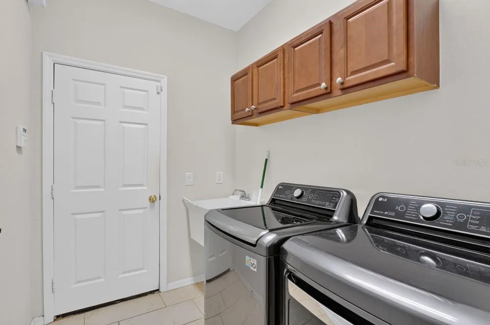 8083 SILVER BIRCH WAY Lehigh Acres, FL 33971