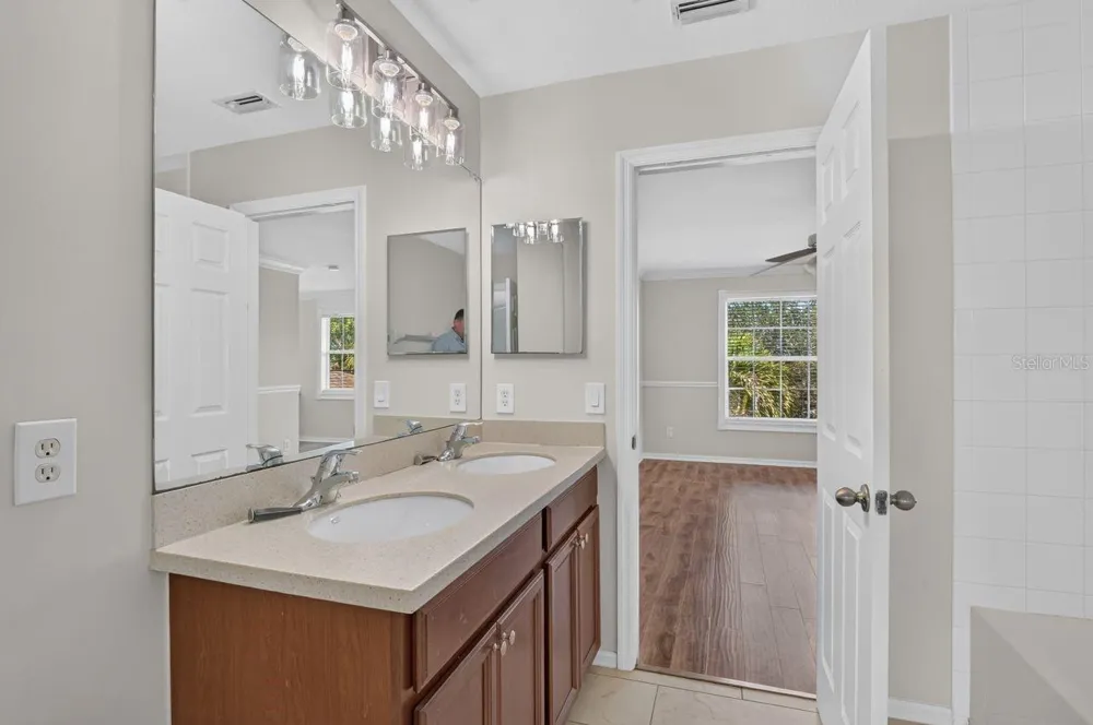 8083 SILVER BIRCH WAY Lehigh Acres, FL 33971