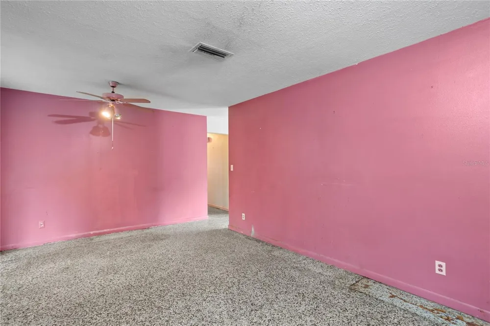 12002 GAINES COURT Tampa, FL 33618