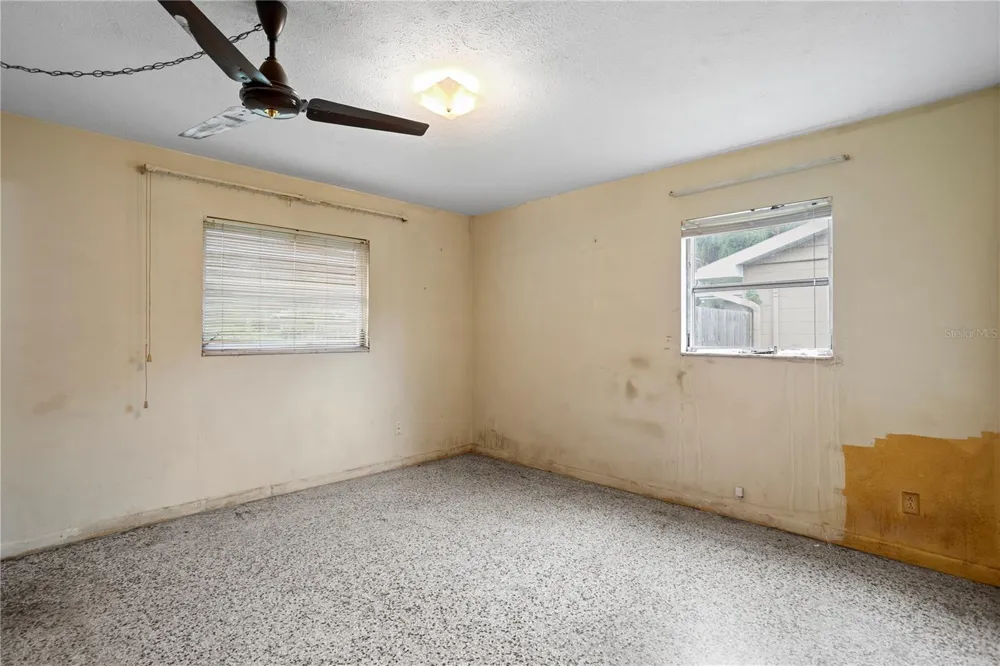 12002 GAINES COURT Tampa, FL 33618