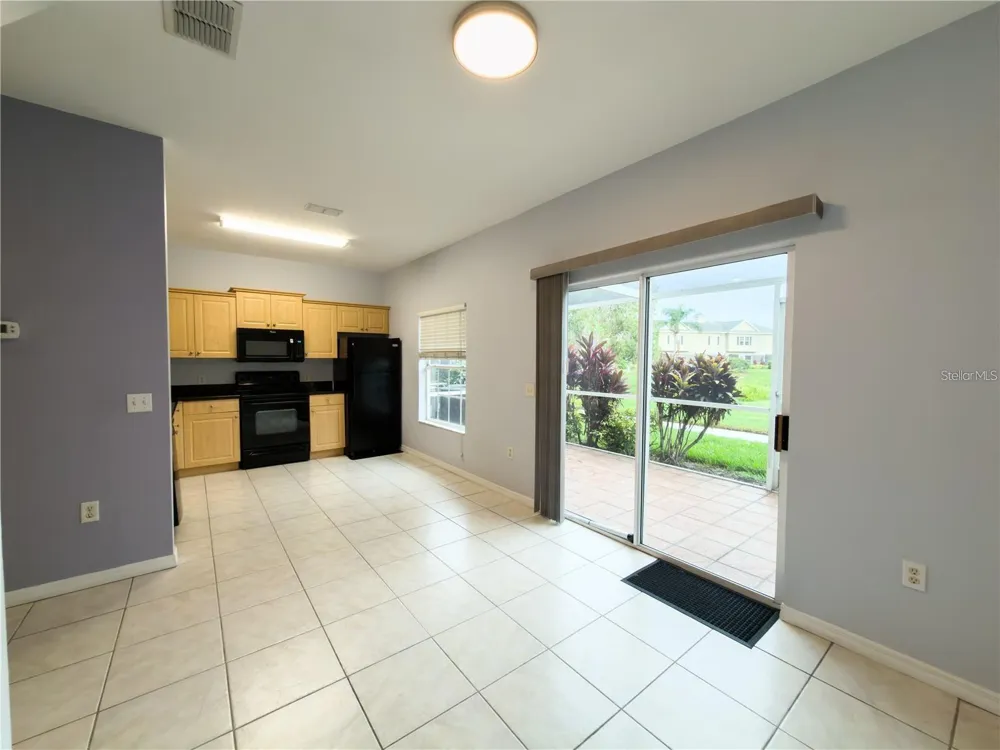 7669 PLANTATION CIRCLE University Park, FL 34201
