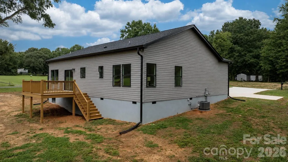 2237 Ashwood Street Maiden, NC 28650