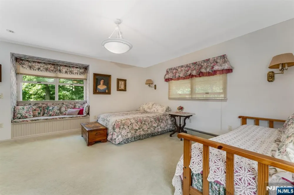 90 Ithanell Road Hopatcong, NJ 07843