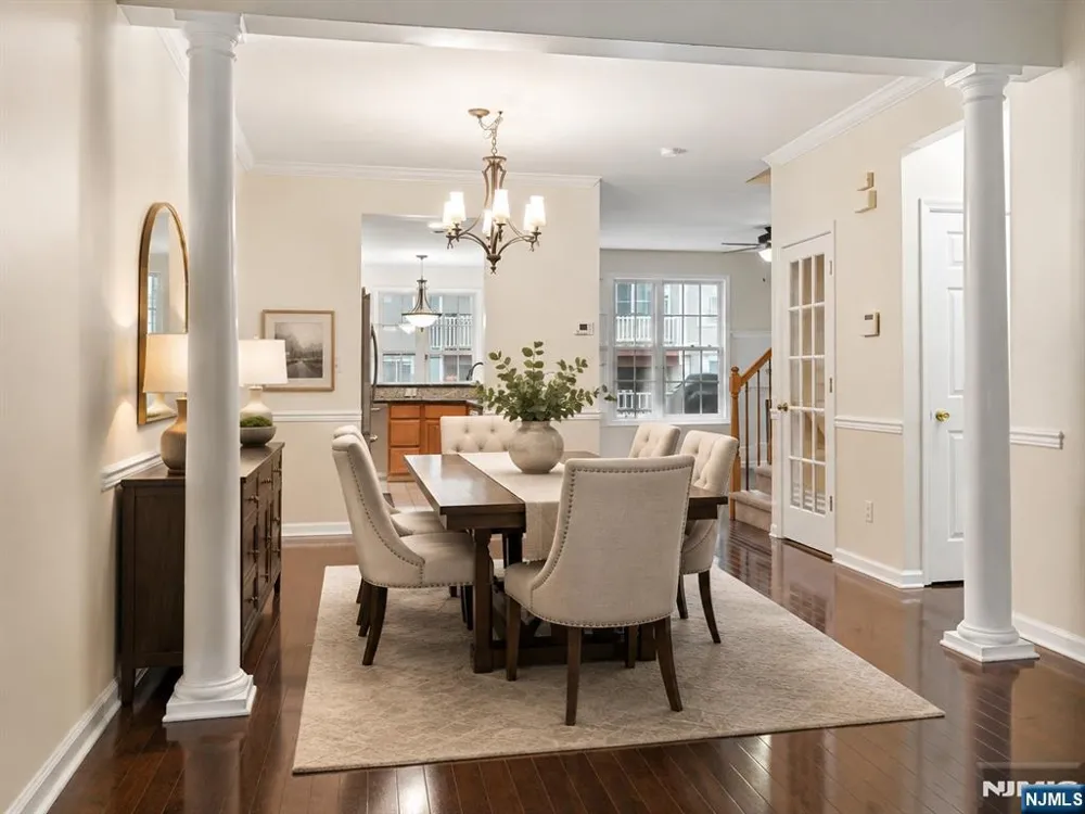 195 Levinberg Lane Wayne, NJ 07470