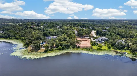 4513 Cascades Shoreline Drive