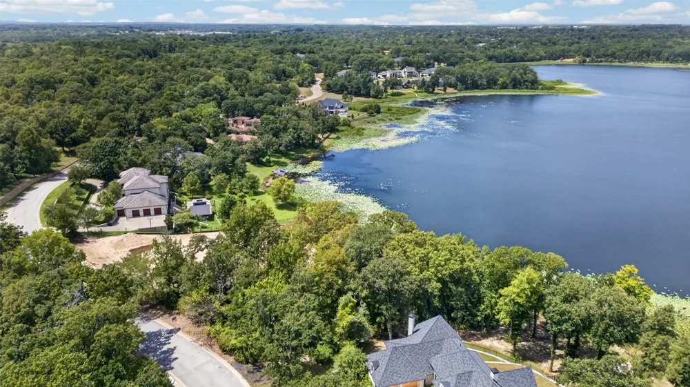 4513 Cascades Shoreline Drive Tyler, TX 75709