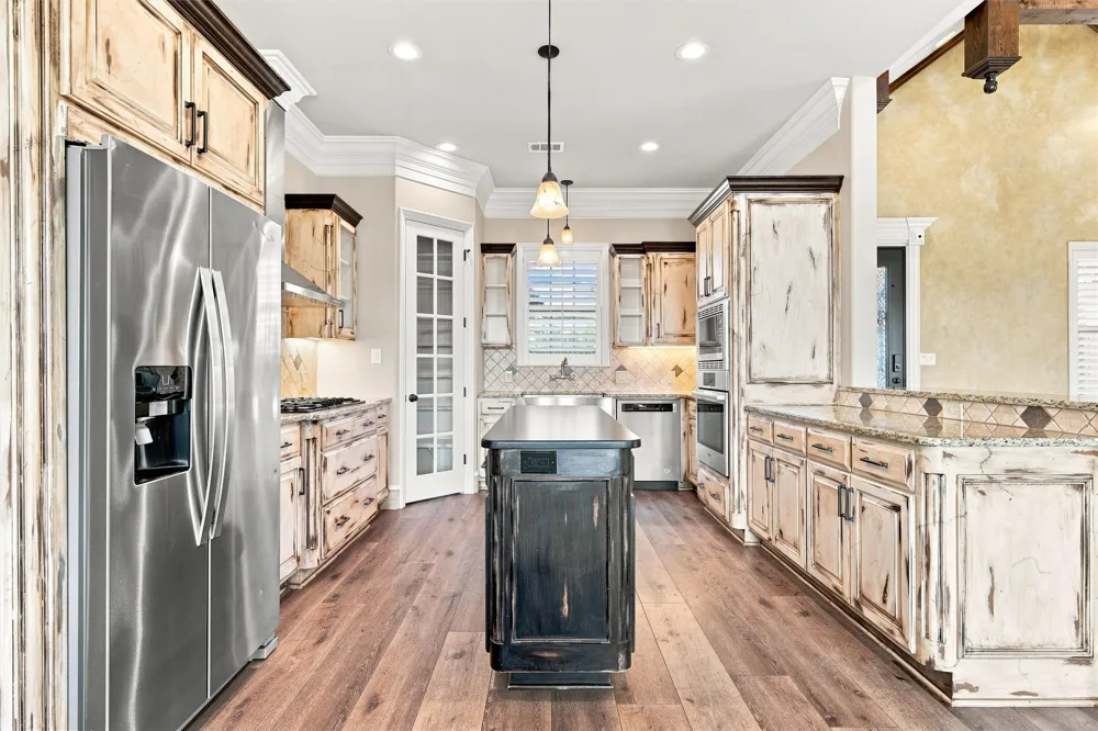 100 Deer Creek Drive Waco, TX 76708