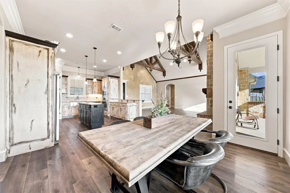 100 Deer Creek Drive Waco, TX 76708