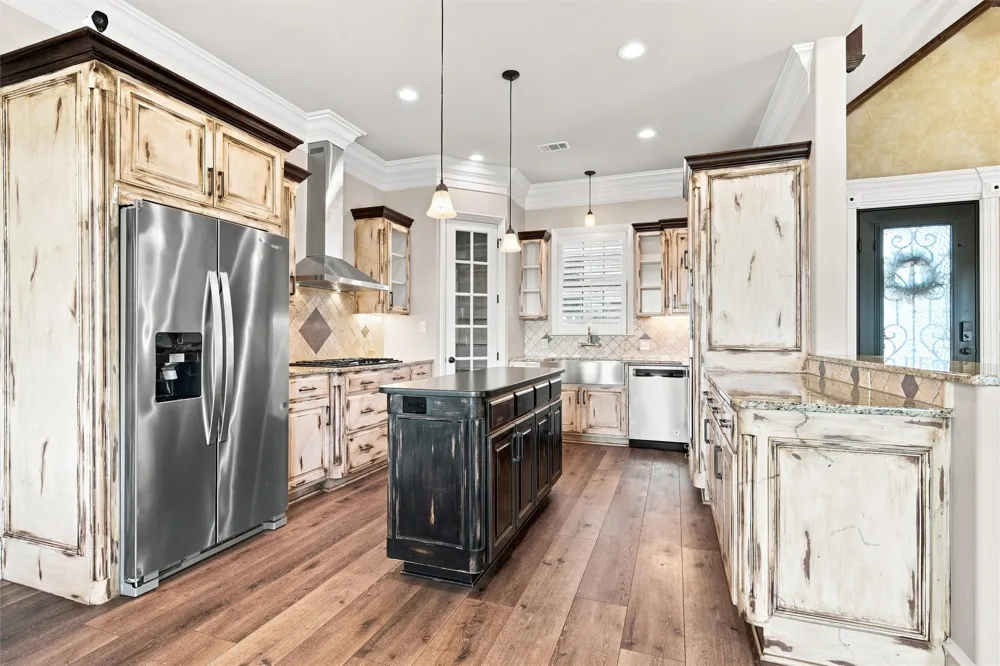 100 Deer Creek Drive Waco, TX 76708