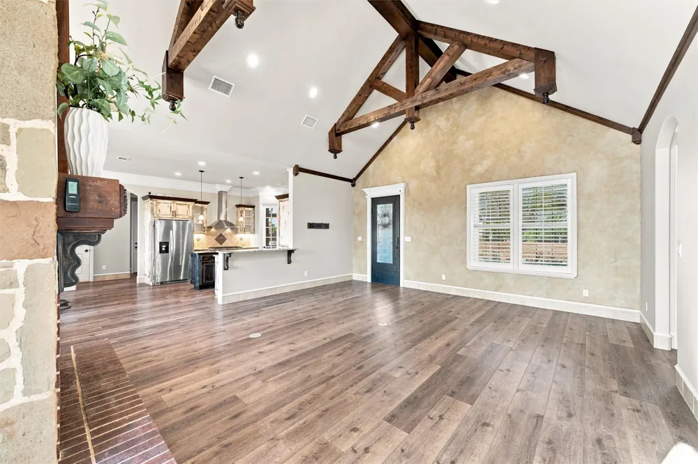 100 Deer Creek Drive Waco, TX 76708
