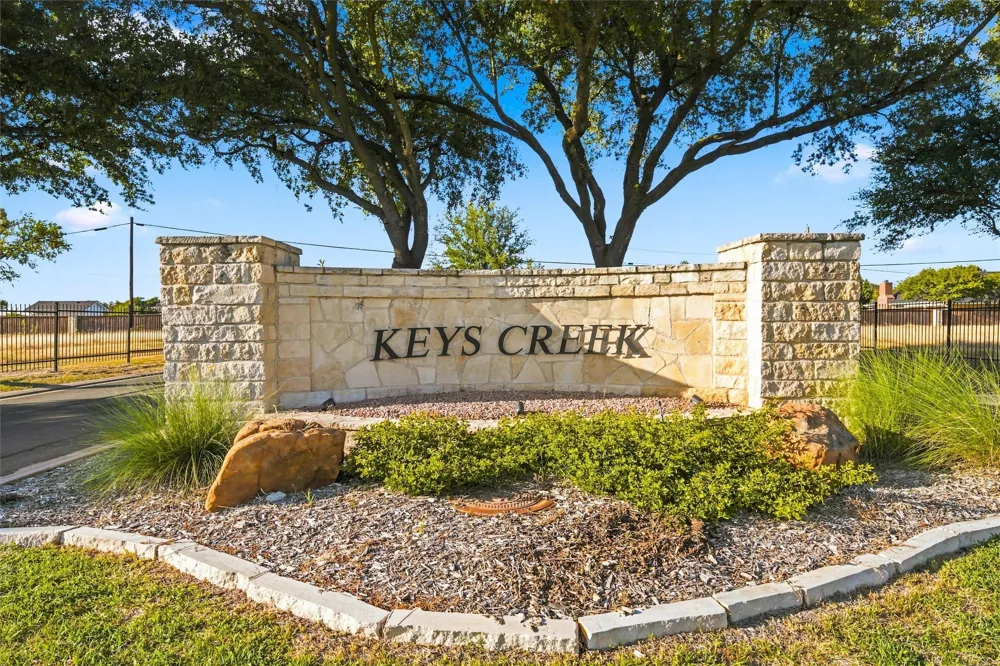 100 Deer Creek Drive Waco, TX 76708