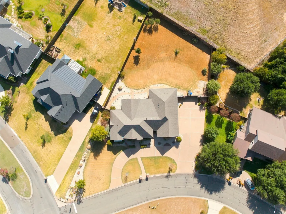 100 Deer Creek Drive Waco, TX 76708
