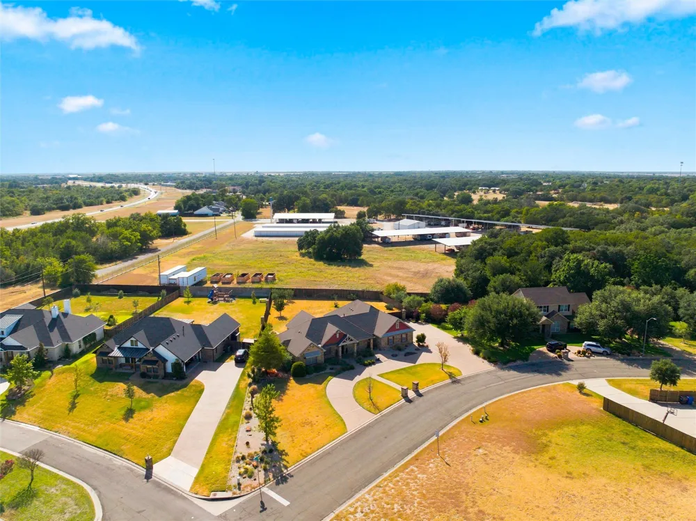 100 Deer Creek Drive Waco, TX 76708