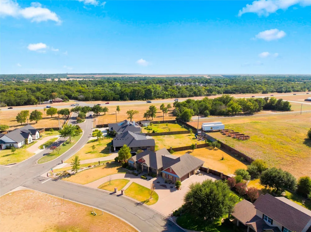 100 Deer Creek Drive Waco, TX 76708
