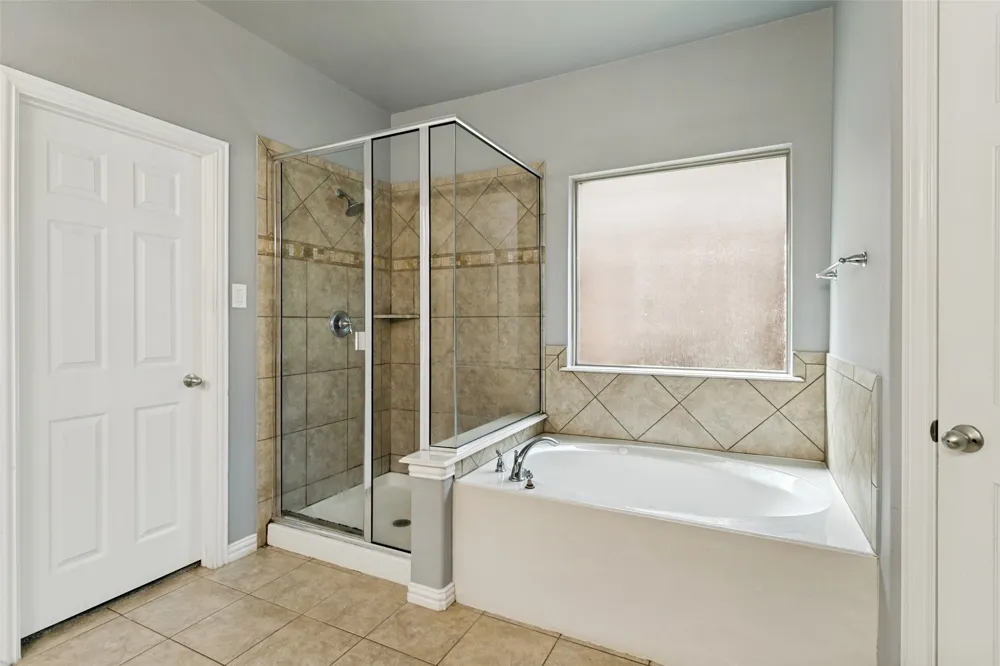 6356 Brynwyck Lane North Richland Hills, TX 76182