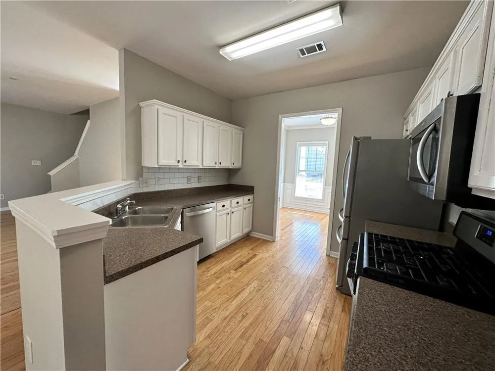 2403 Walnut Tree Lane Buford, GA 30519