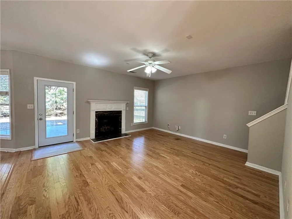 2403 Walnut Tree Lane Buford, GA 30519