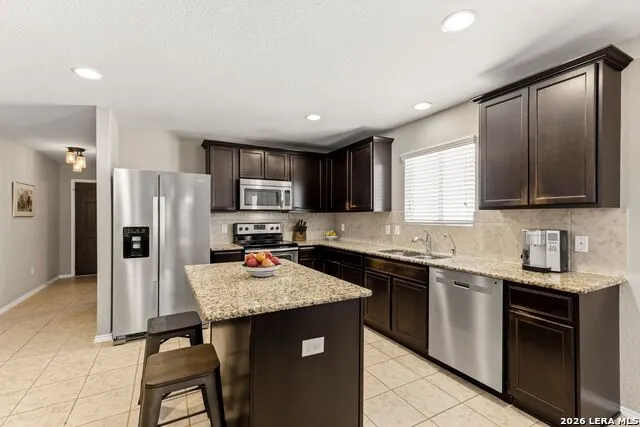 24266 Invitation Oak San Antonio, TX 78261