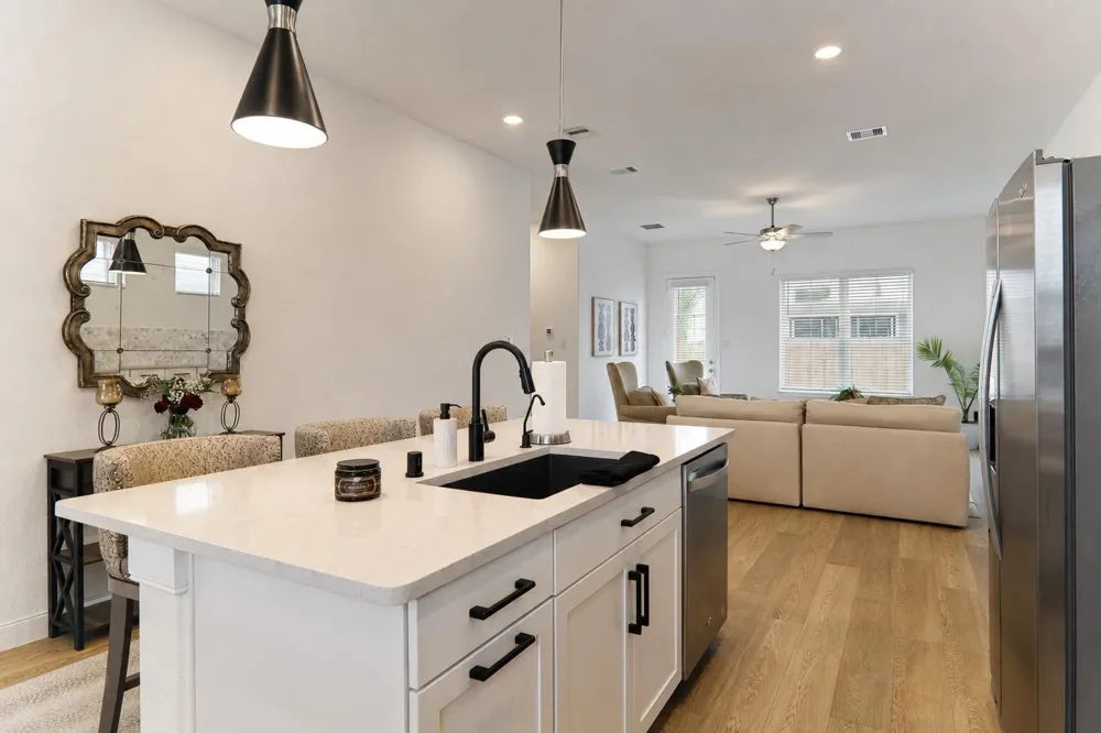 4215 Weathered Oak Drive Houston, TX 77080