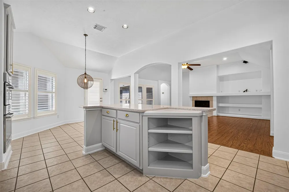 2908 Misty Wind Court League City, TX 77573